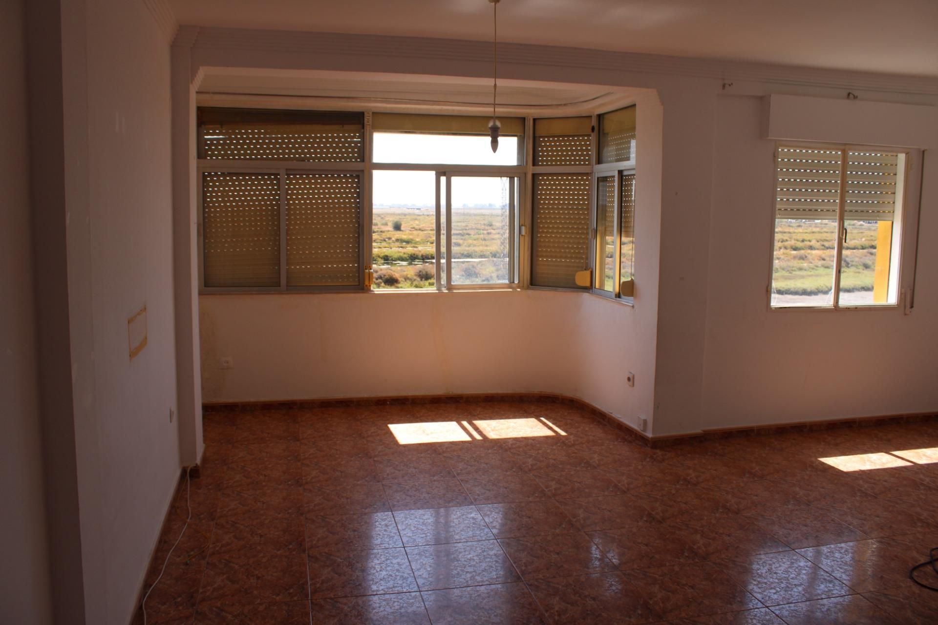 Dormitori de Apartament en venda en Ayamonte amb Balcó