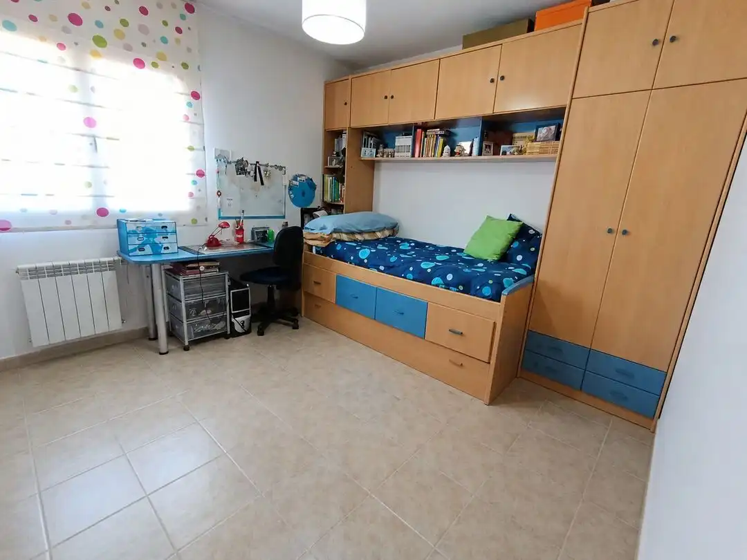 Habitación de Casa o chalet en venta en Villaluenga de la Sagra con Aire acondicionado, Calefacción y Jardín privado