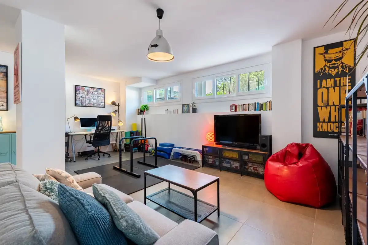 Piso de alquiler en Benahavís con Aire acondicionado, Terraza y Trastero