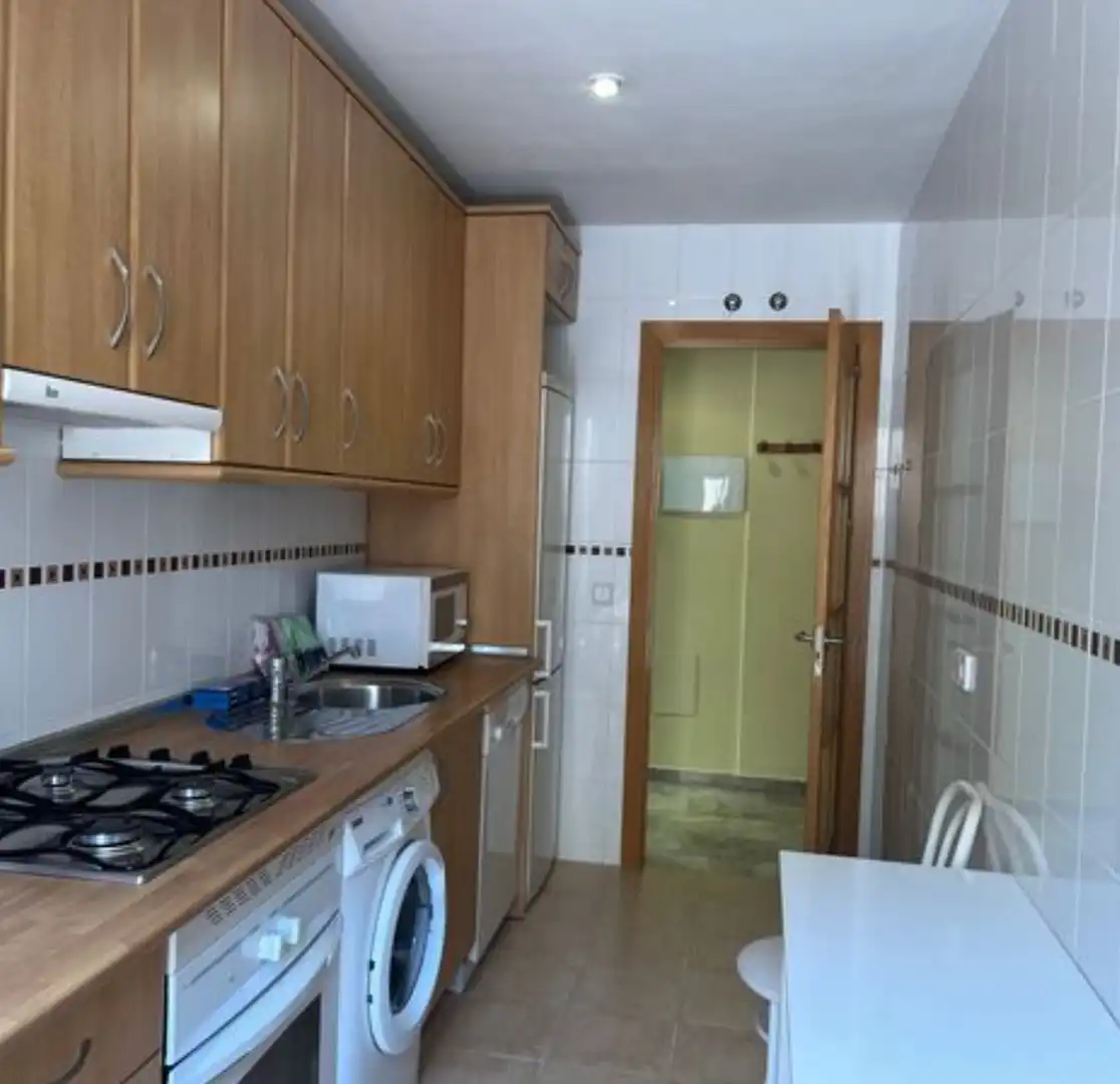 Küche von Wohnung zur Miete in Ciudad Real mit Klimaanlage, Terrasse und Möbliert