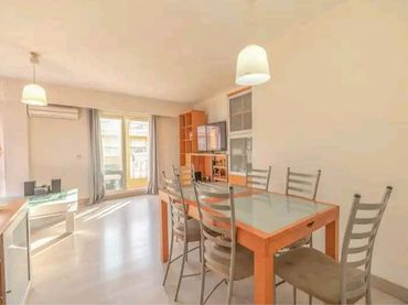 Piso con balcón en venta en Centro Urbano