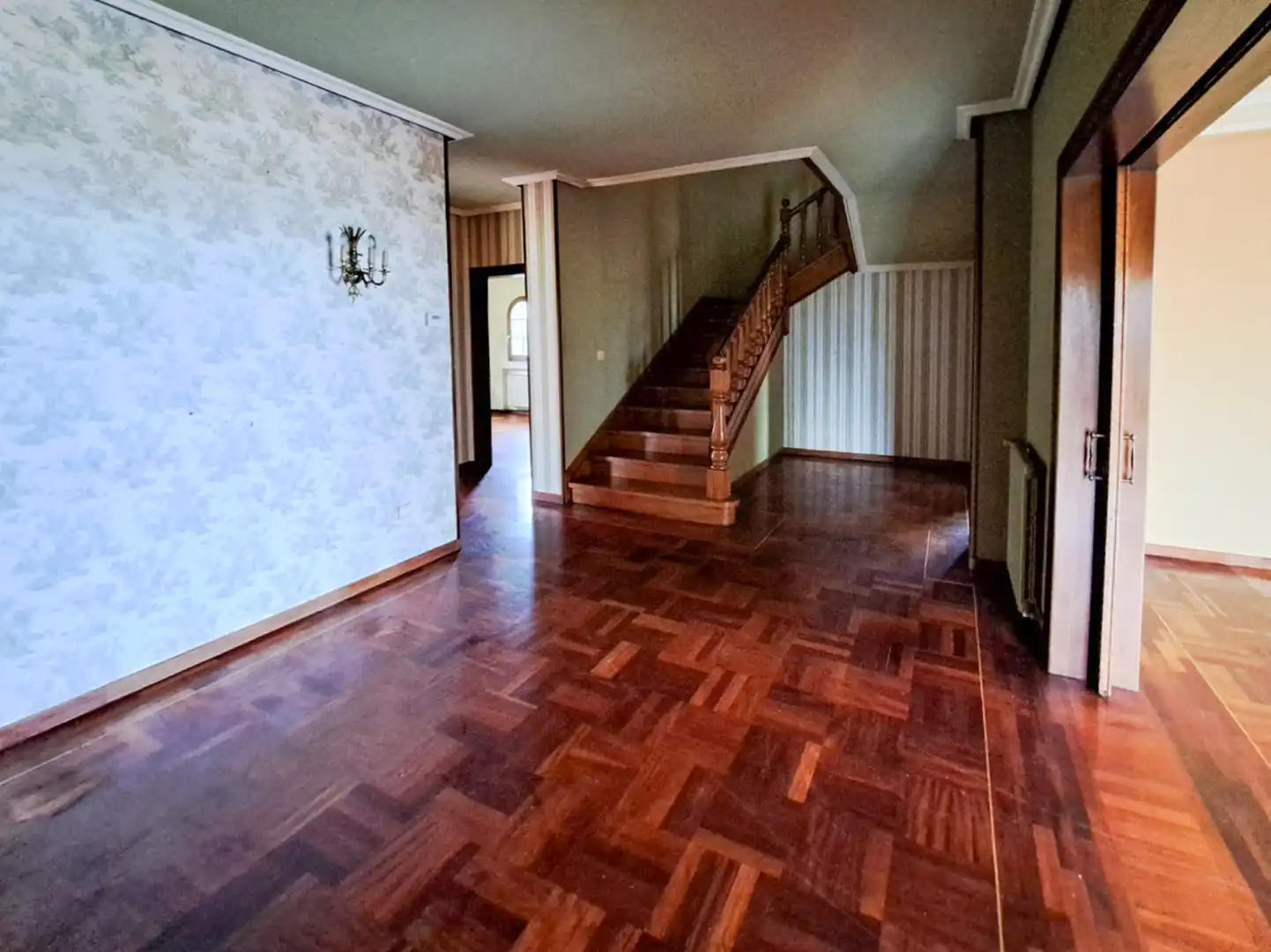 Houses for sale in Castrillón  with Heating, Private garden and Parquet flooring