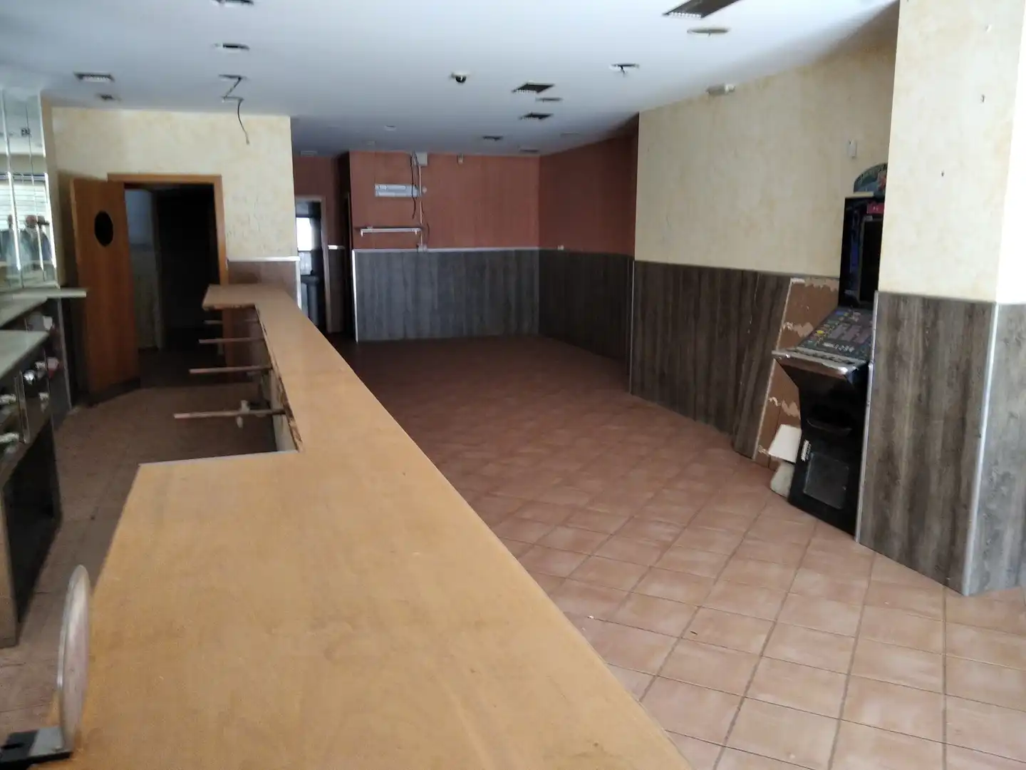 Local comercial en venda a Ps Alberto Casañal Shakery, imagen 4