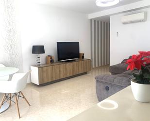 Living room of Apartment to rent in Moncofa  with Air Conditioner and Terrace