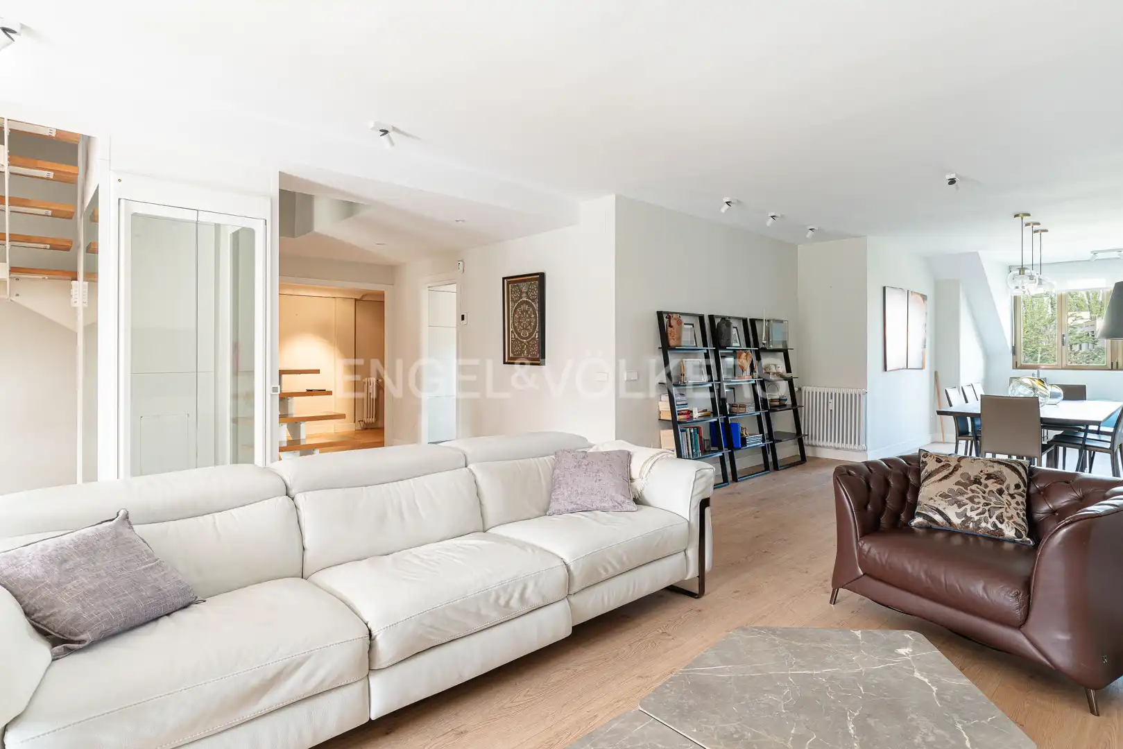 Living room of Attic for sale in Las Rozas de Madrid  with Air Conditioner, Heating and Terrace