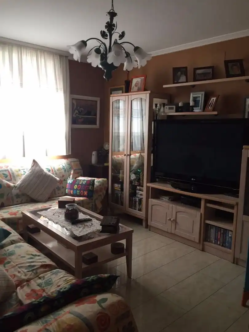 Sala de estar de Casa adosada en venta en Melilla con Aire acondicionado, Jardín privado y Terraza