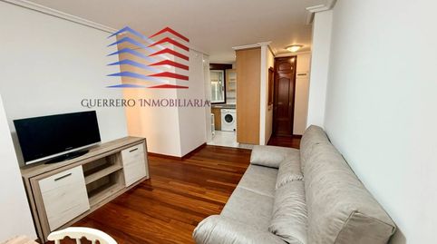 Foto 2 de Apartamento de alquiler en Calle Curros Enríquez, Centro, Ourense Capital