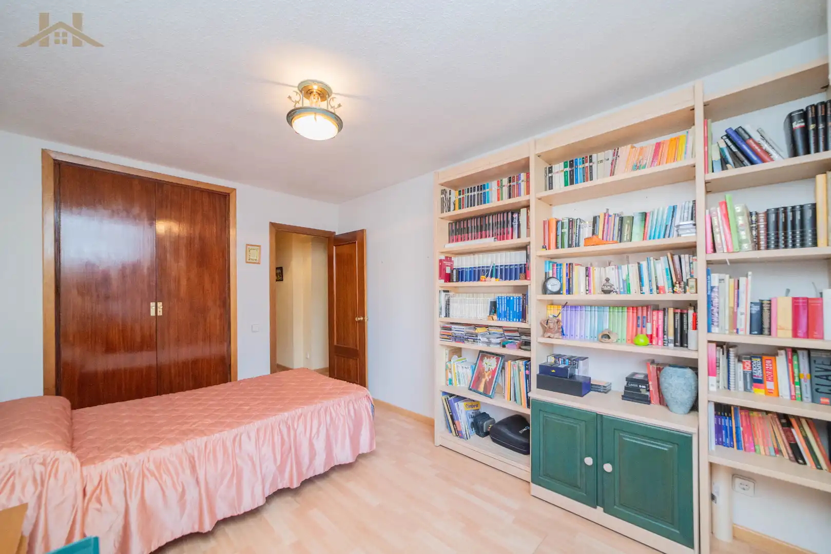 Schlafzimmer von Wohnung zum Verkauf in Villanueva del Pardillo mit Klimaanlage, Heizung und Parkett