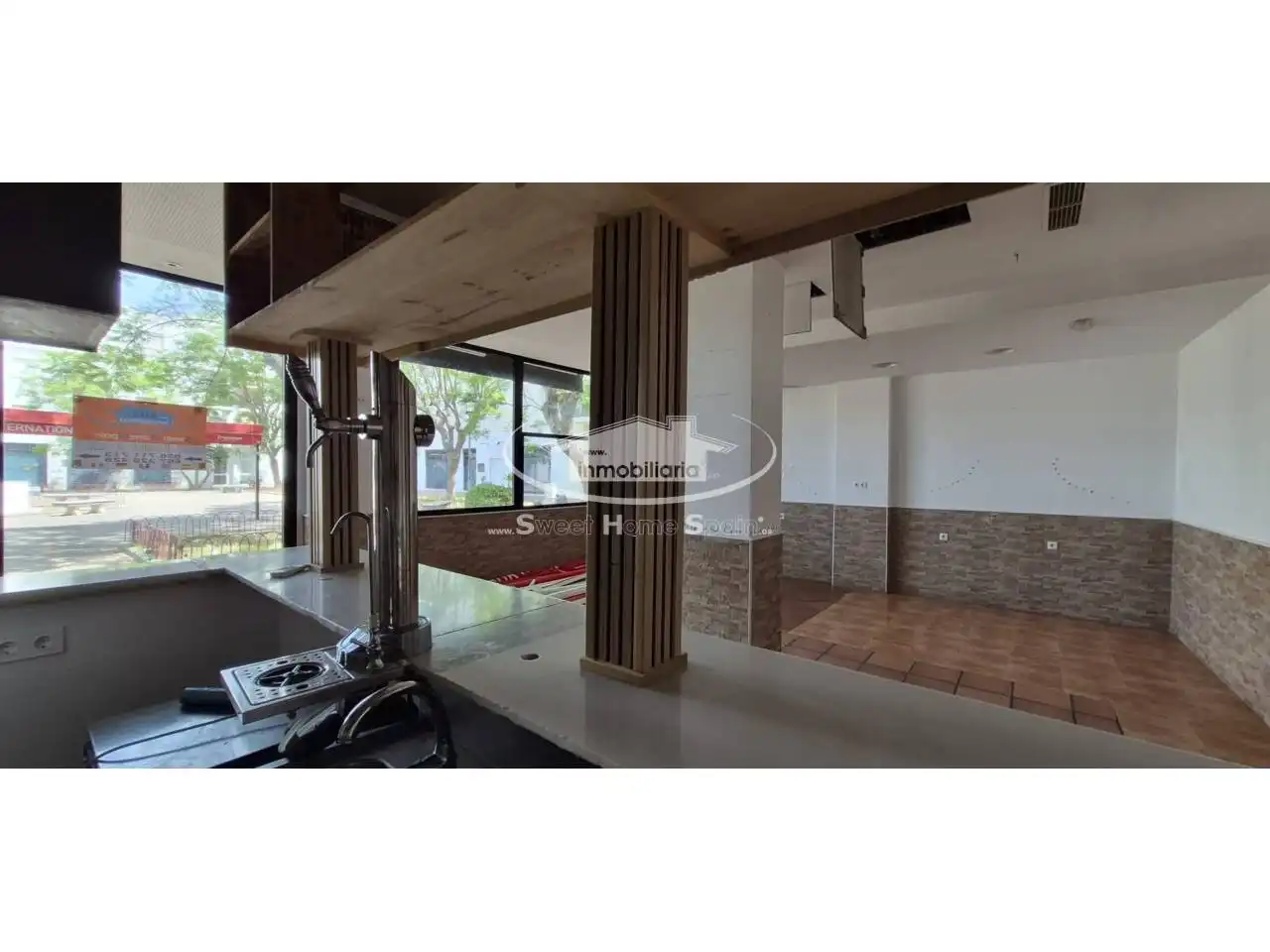 Local en venda en Sanlúcar de Barrameda amb Aire condicionat