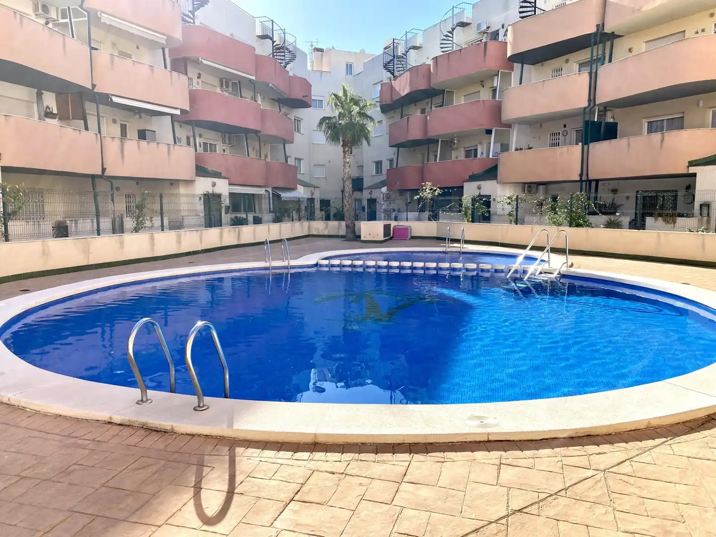 Flat for rent in Almoradí
