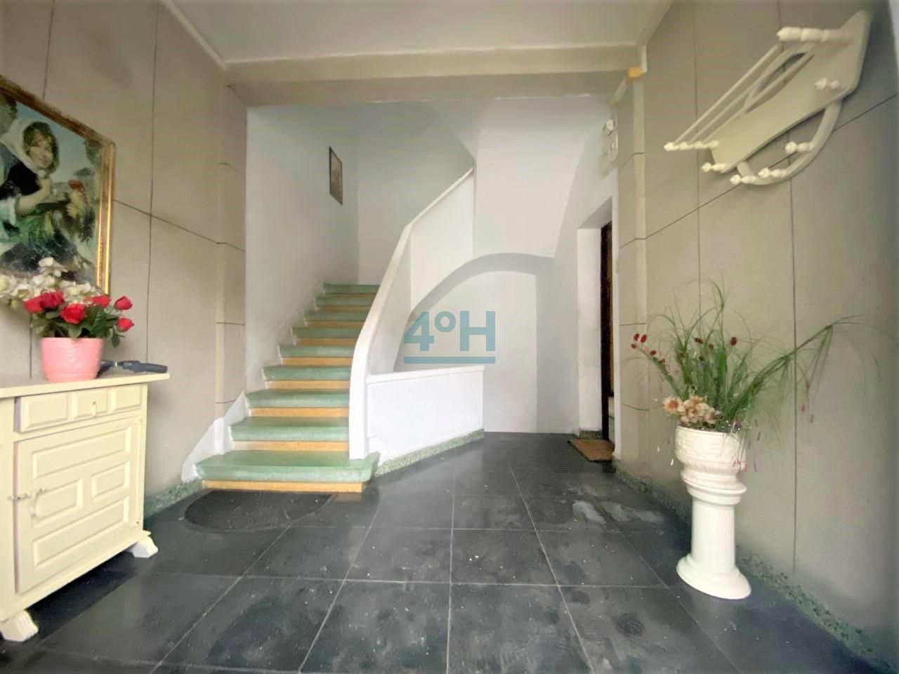 House or chalet for sale in Ourense Capital   with Heating, Private garden and Storage room