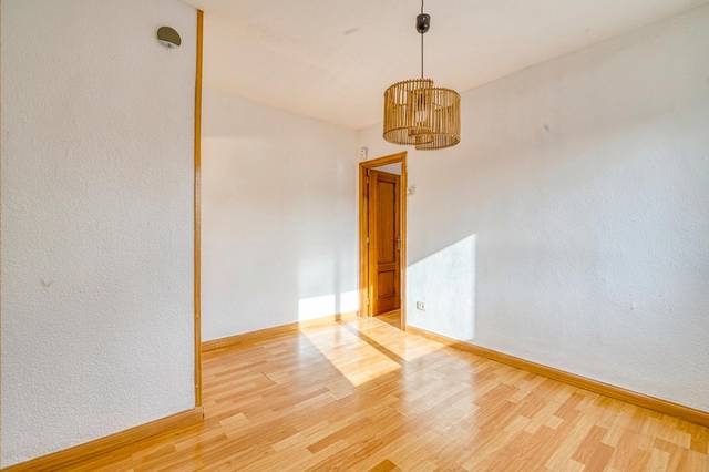 Planta baja en Venta en  MORATALAZ, 29 en Media Legua