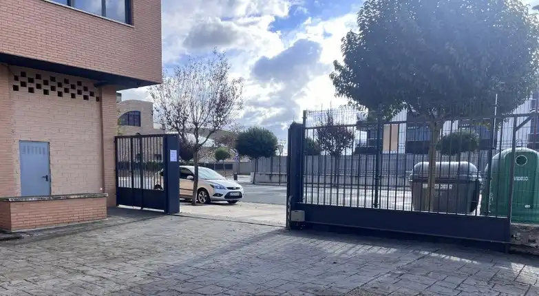 Garaje en venta en Calle Julián Fernández Ollero, 10, Haro