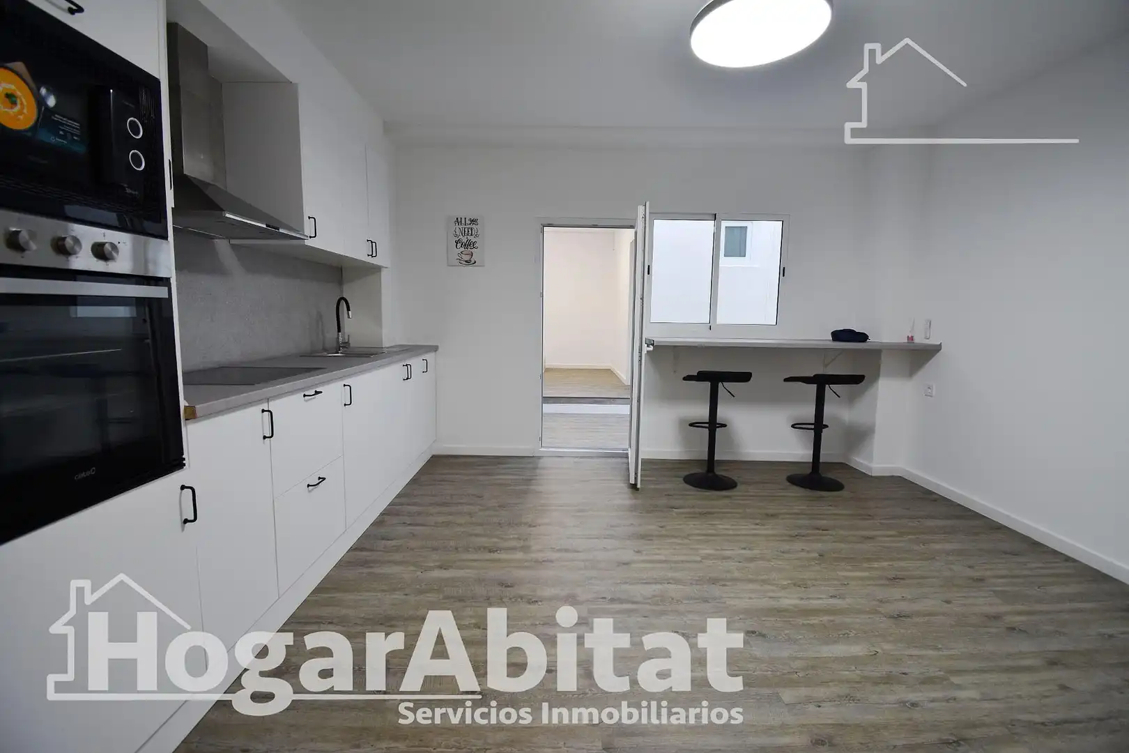Kitchen of Houses for sale in Tavernes de la Valldigna  with Parquet flooring and Terrace