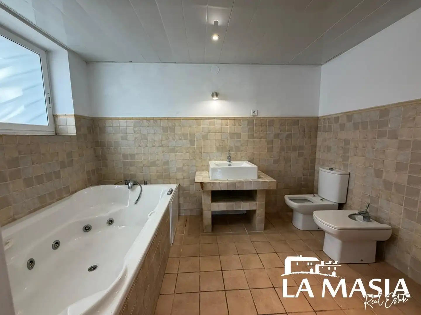 Bathroom of Detached homes for sale in Sant Pere de Ribes  with Air Conditioner and Private garden