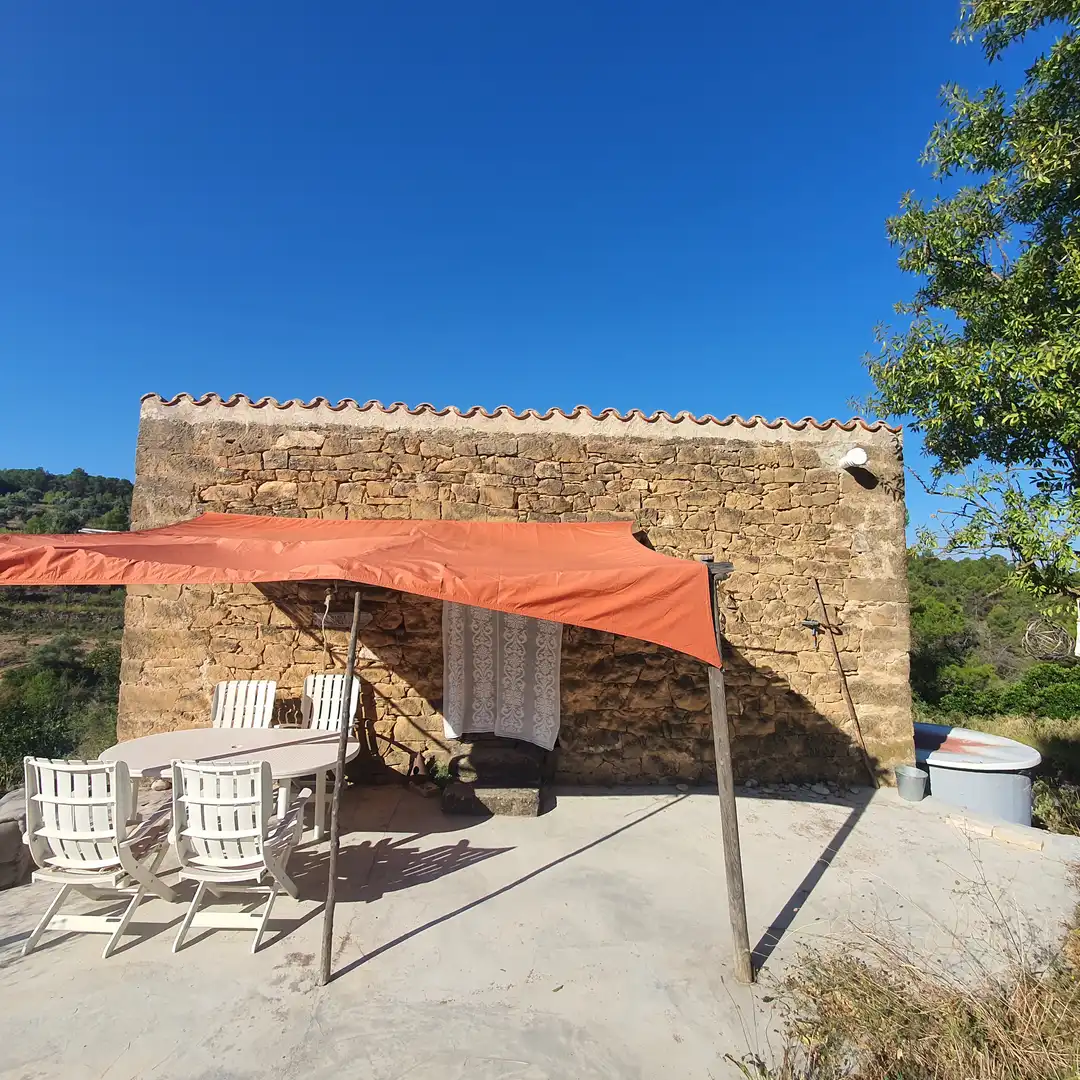 Terrassa de Finca rústica en venda en Caseres amb Moblat