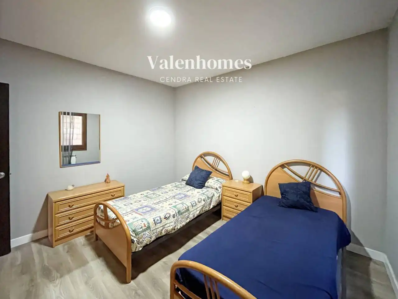 Dormitori de Casa o xalet en venda en L'Estany amb Calefacció, Jardí privat i Terrassa