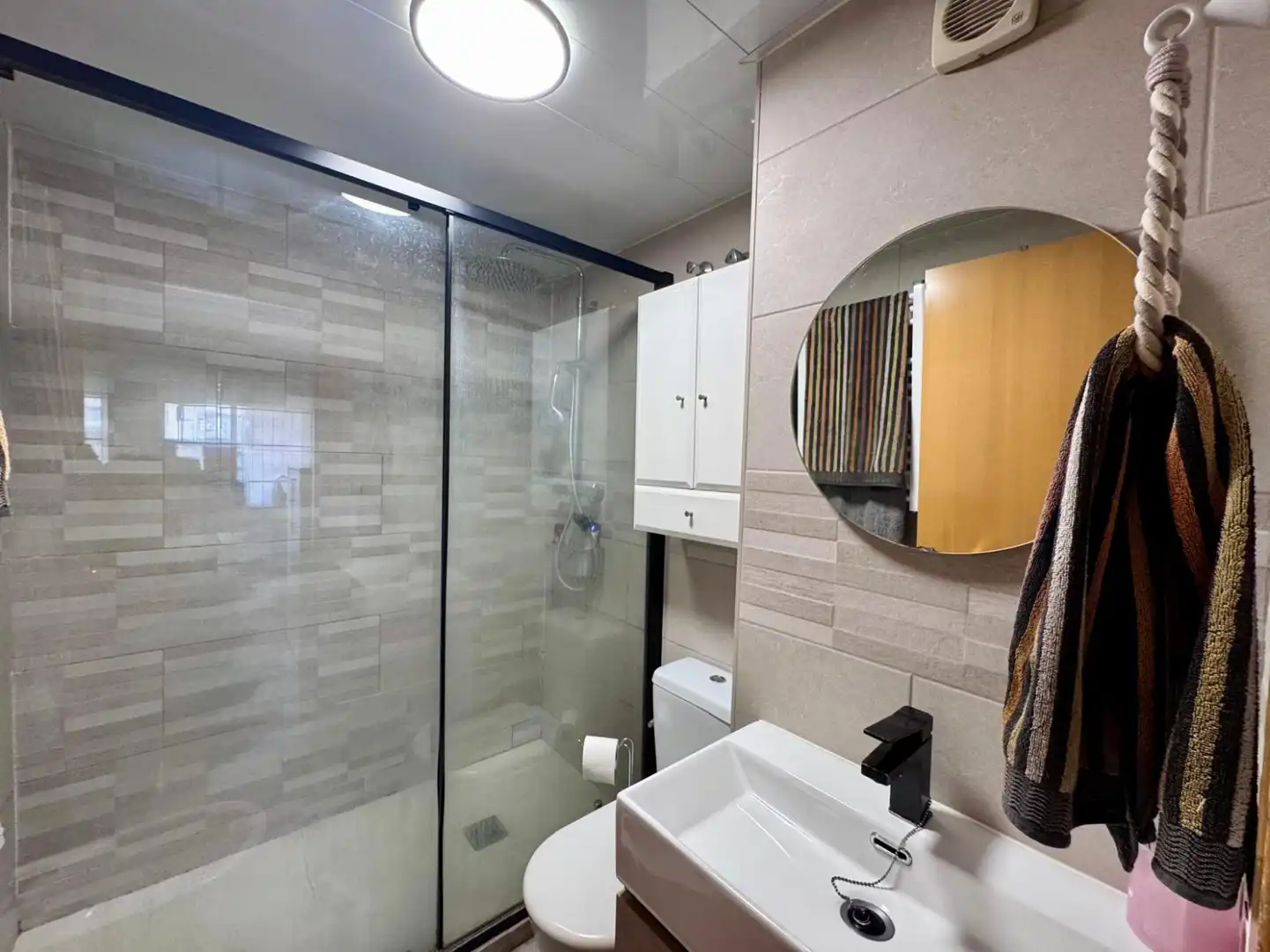 Baño de Piso en venta en Mataró con Terraza y Balcón