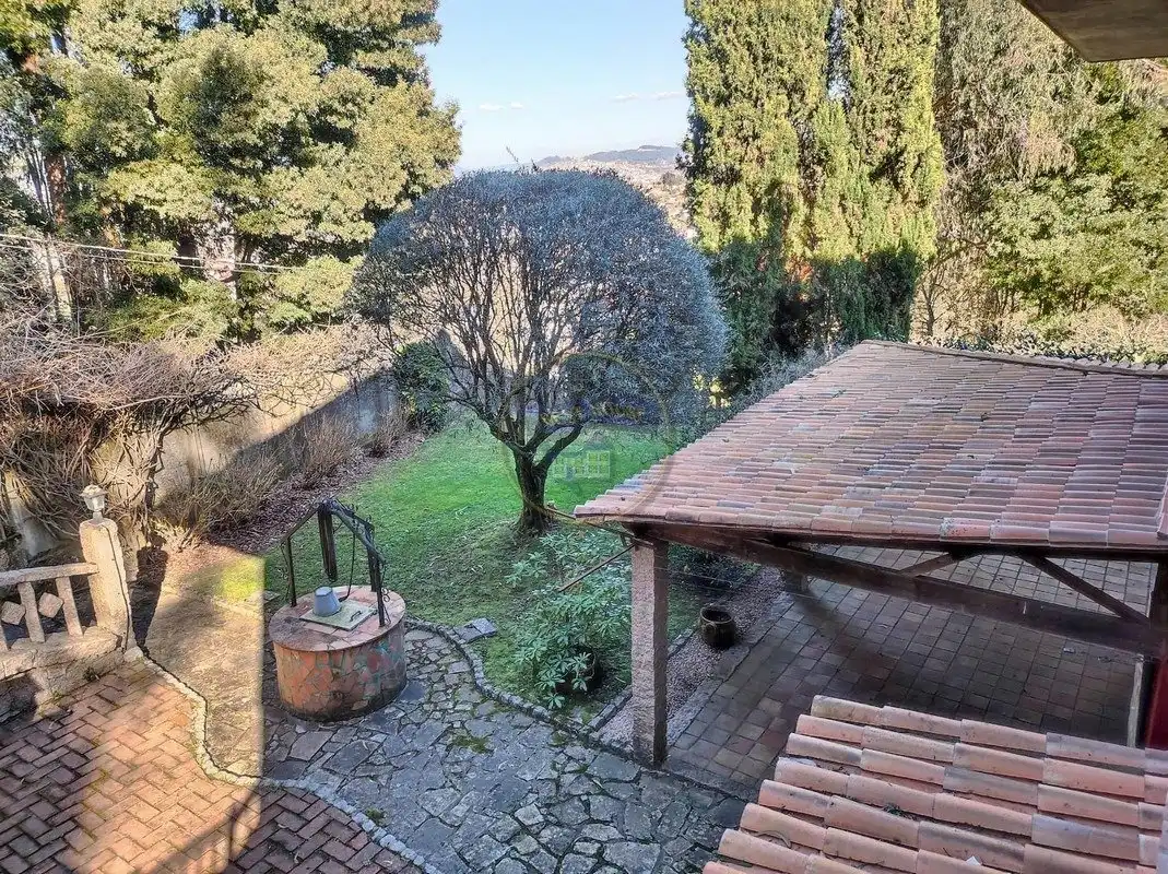 Casa o chalet en venta en Valadares - Beade