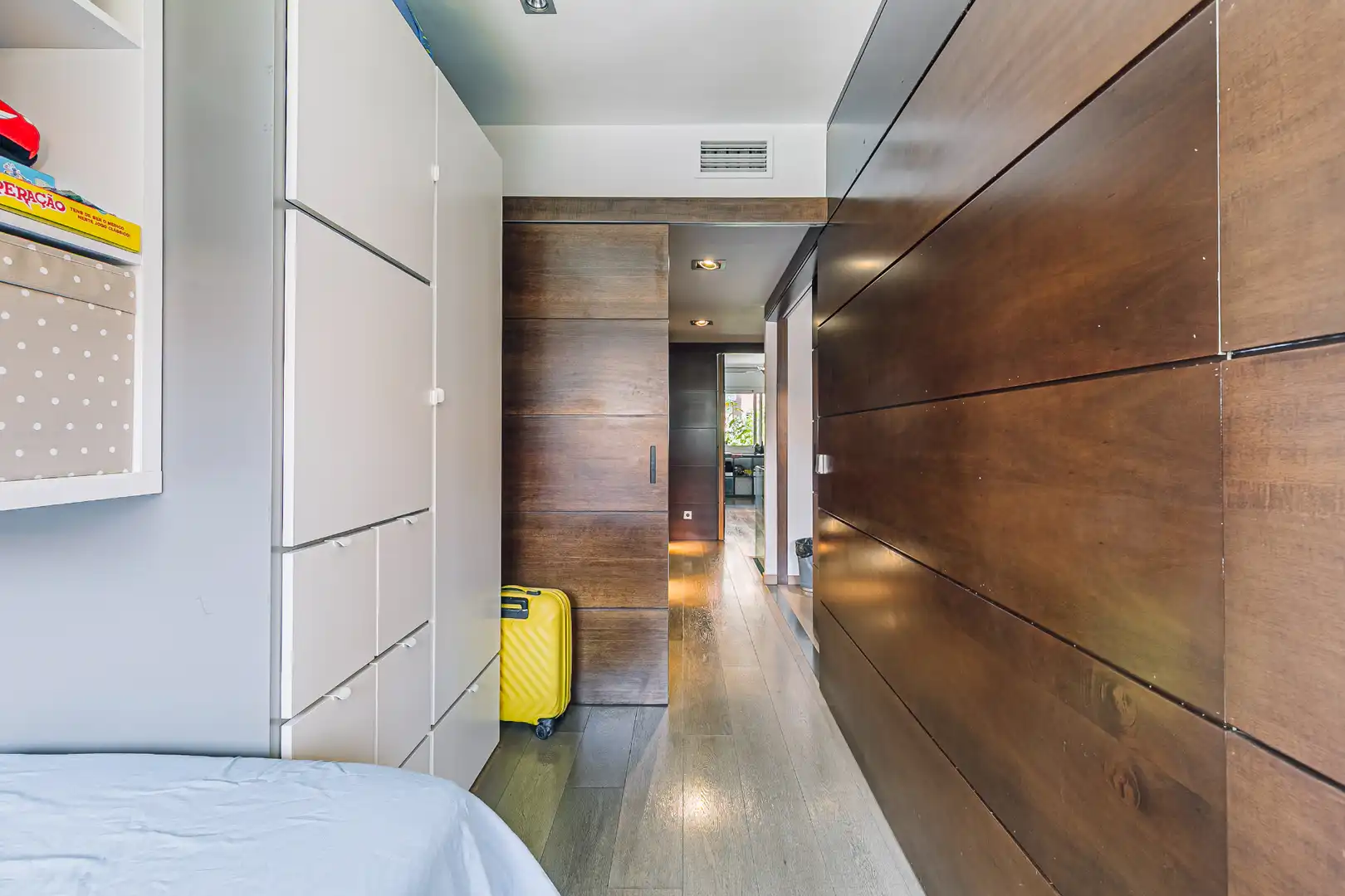 Dúplex en venta en Sant Feliu de Llobregat con Aire acondicionado, Terraza y Piscina comunitaria