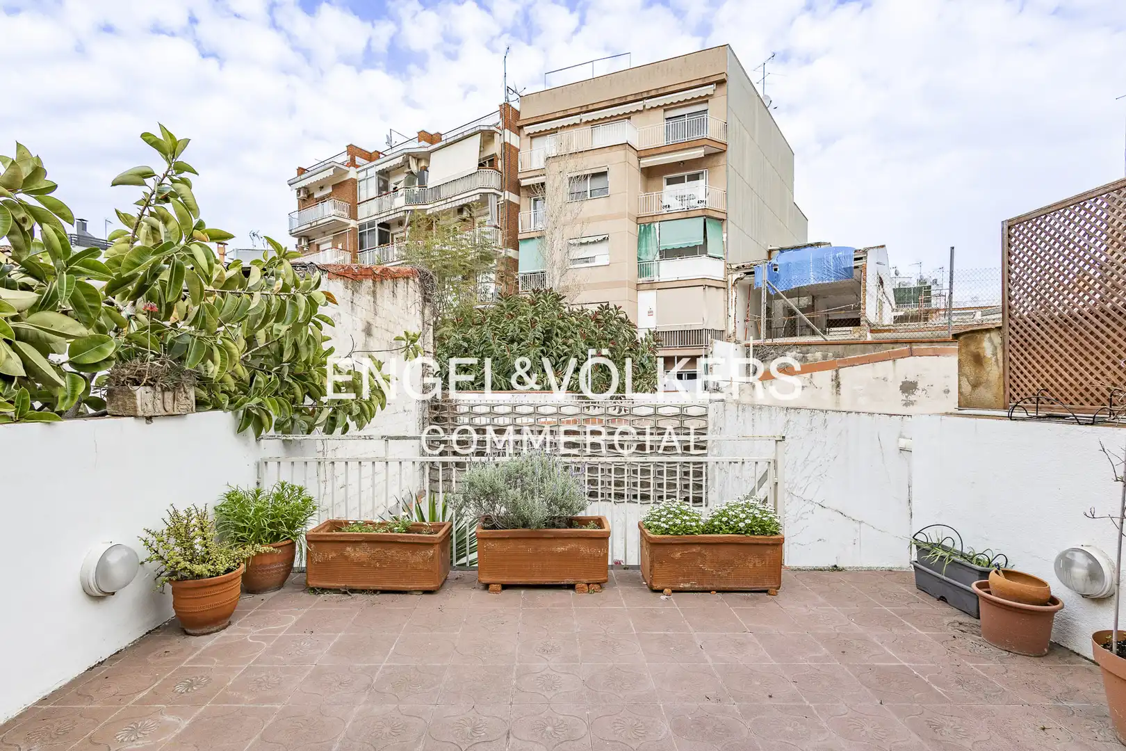 Terrace of Buildings for sale in Sant Joan Despí