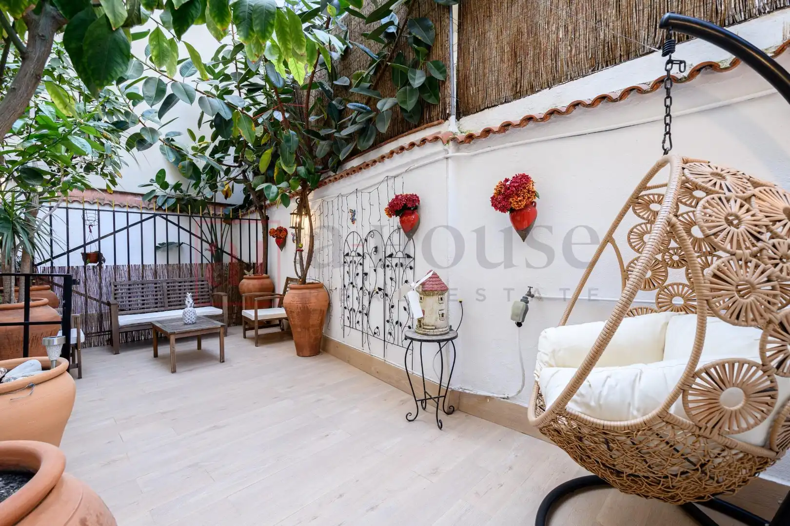 Terrassa de Dúplex en venda en  Barcelona Capital amb Aire condicionat, Jardí privat i Parquet