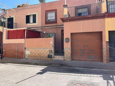 Maison mitoyenne à vendre à Avenida de Europa