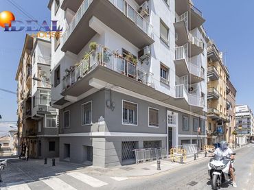 Piso en venta en Calle MOLINOS