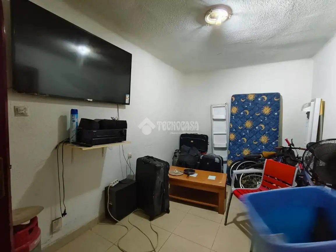 Piso en venta en Alicante / Alacant
