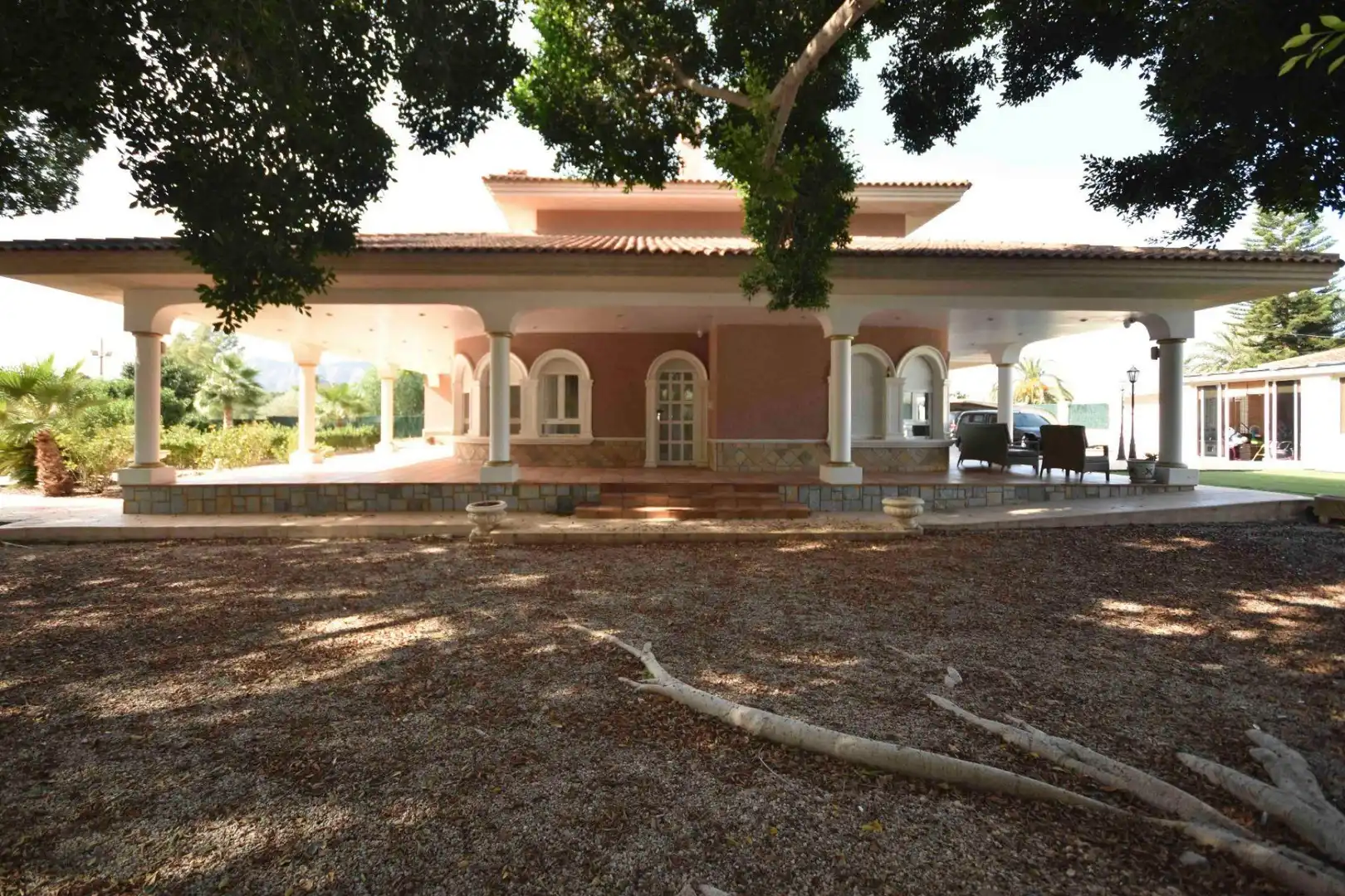 Vista exterior de Casa o xalet en venda en Callosa de Segura amb Aire condicionat, Calefacció i Jardí privat