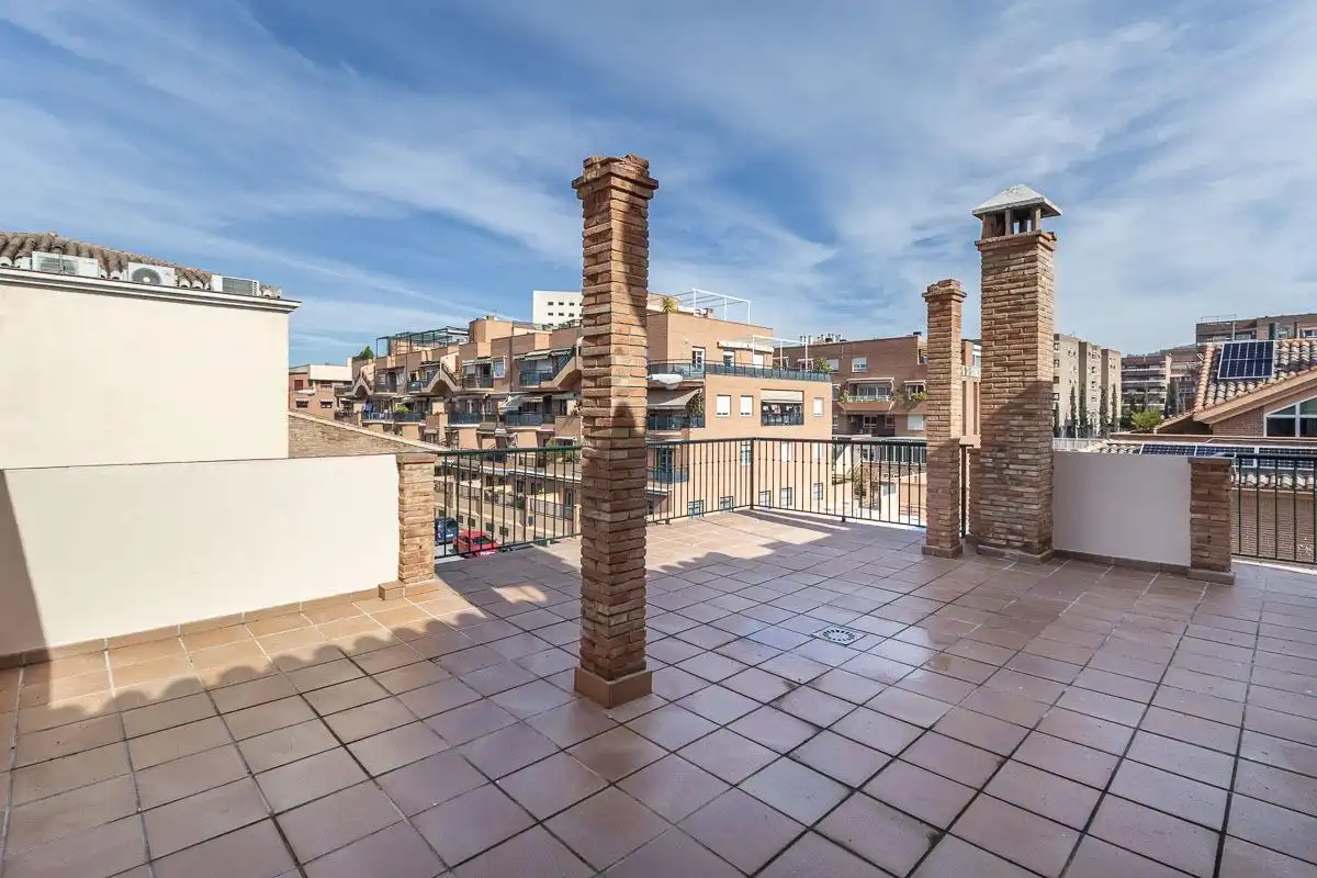 Terraza de Casa adosada en venta en Granada con Calefacción, Jardín privado y Terraza