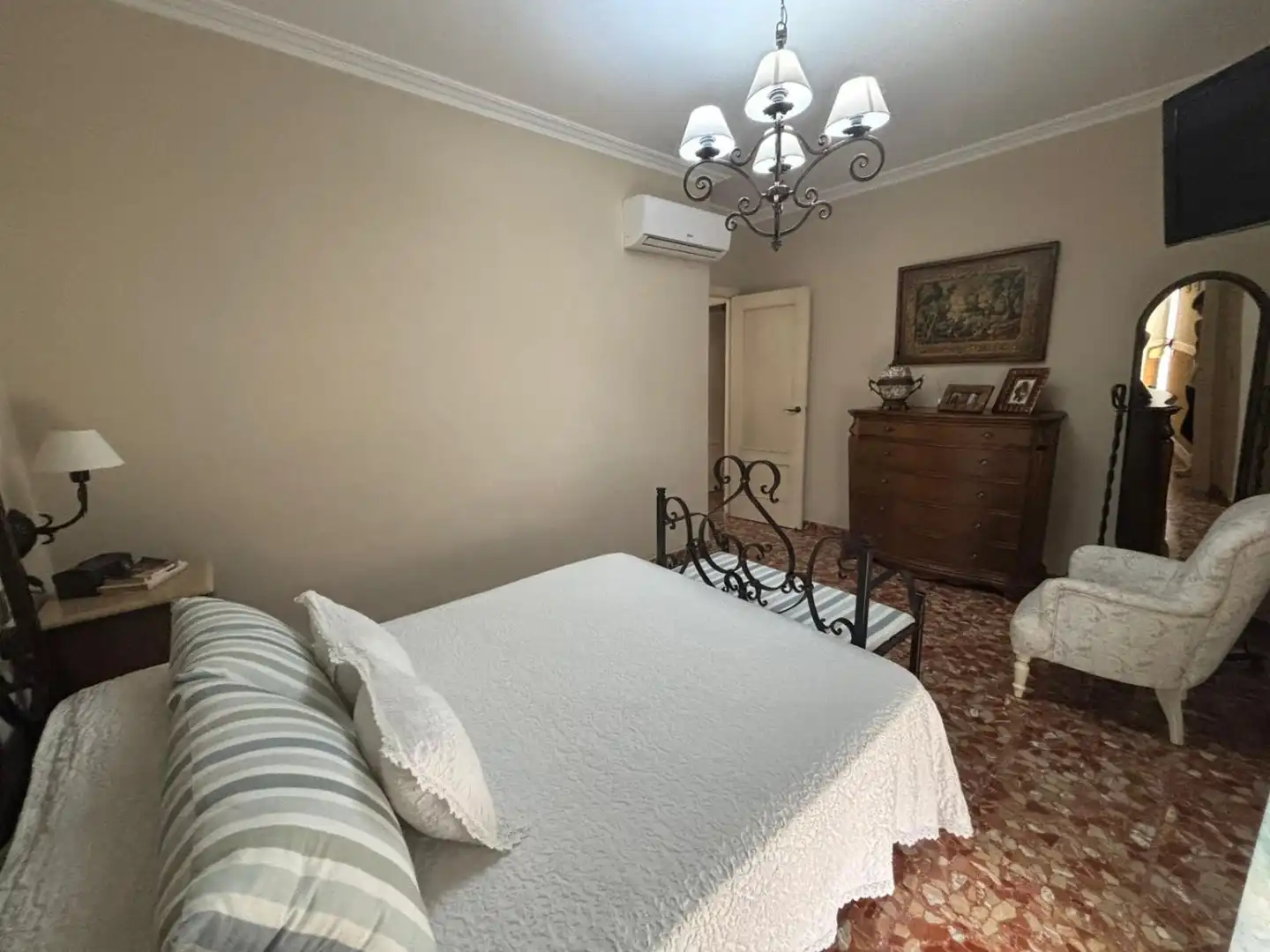 Bedroom of Houses for sale in Alcalá de Guadaira  with Air Conditioner and Terrace