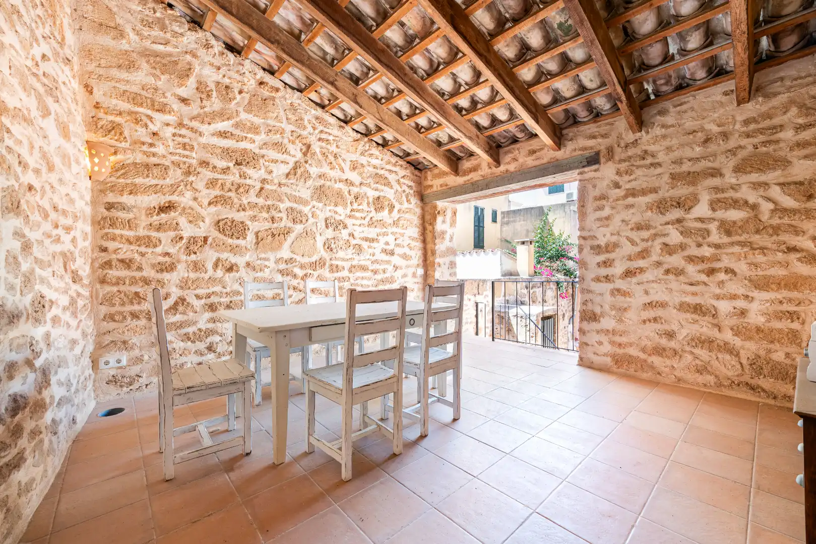 Terrassa de Casa adosada en venda en Alcúdia amb Aire condicionat i Moblat
