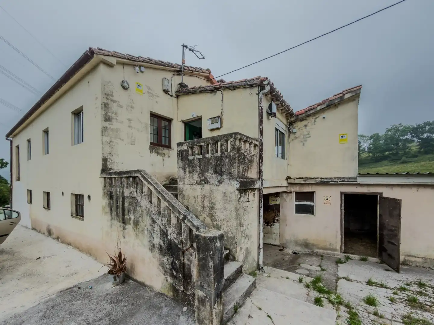 Vista exterior de Casa o xalet en venda en Entrambasaguas