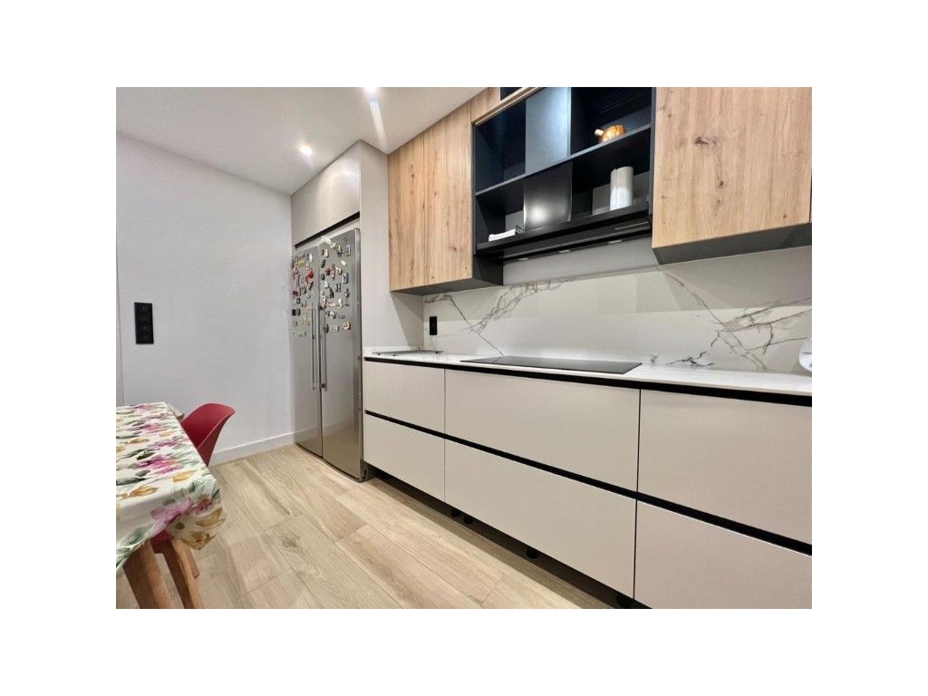 Kitchen of Single-family semi-detached for sale in Dos Hermanas  with Terrace and Balcony