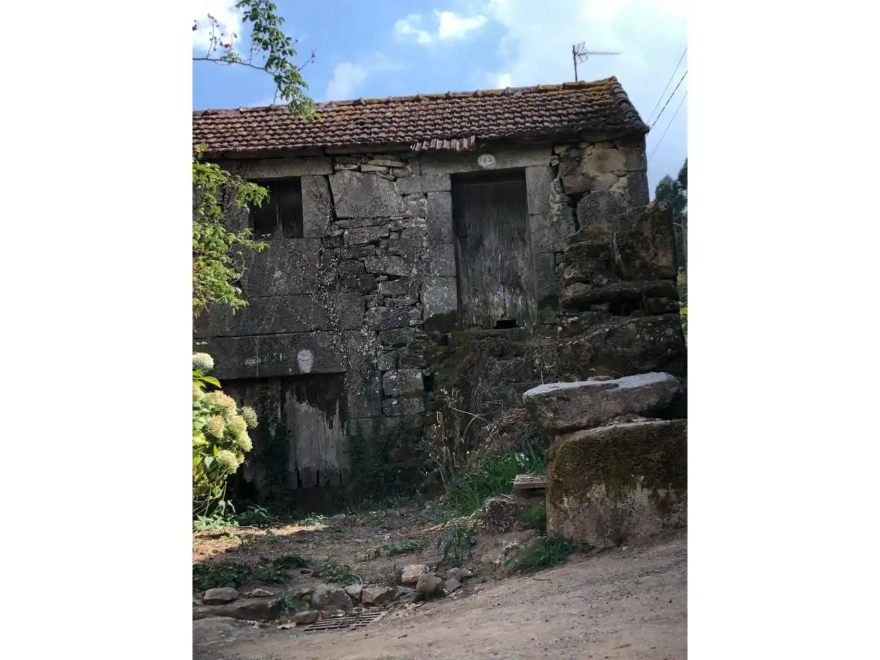 Exterior view of Houses for sale in Entrimo