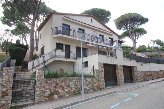 Casa-chalet en Venta en Carrer del Mestral en Pals