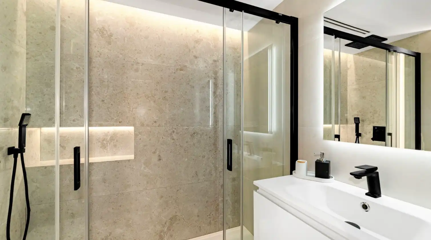 Apartament amb piscina en venda a Nueva Andalucía, imagen 14