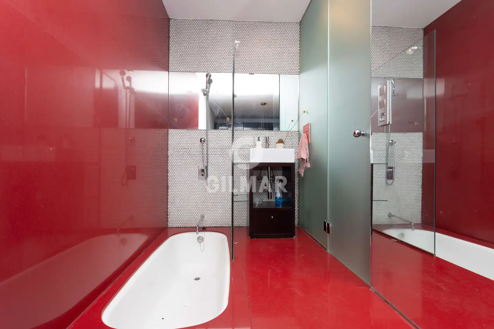 Bathroom of Flat for sale in Madrid  with Heating and Balcony