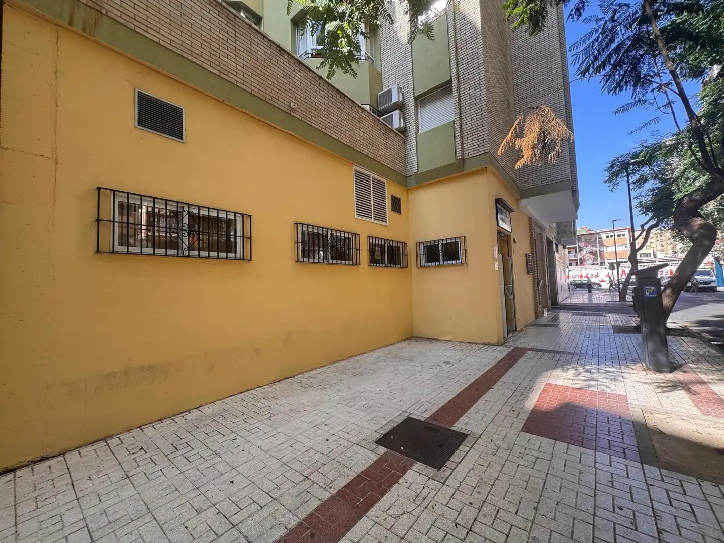 Local commercial à vendre à Calle Río Rocío 2