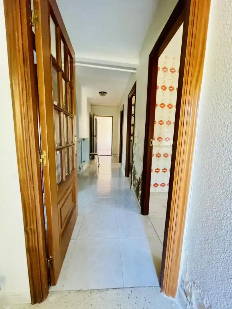 Casa adosada en venda en La Bañeza  amb Traster
