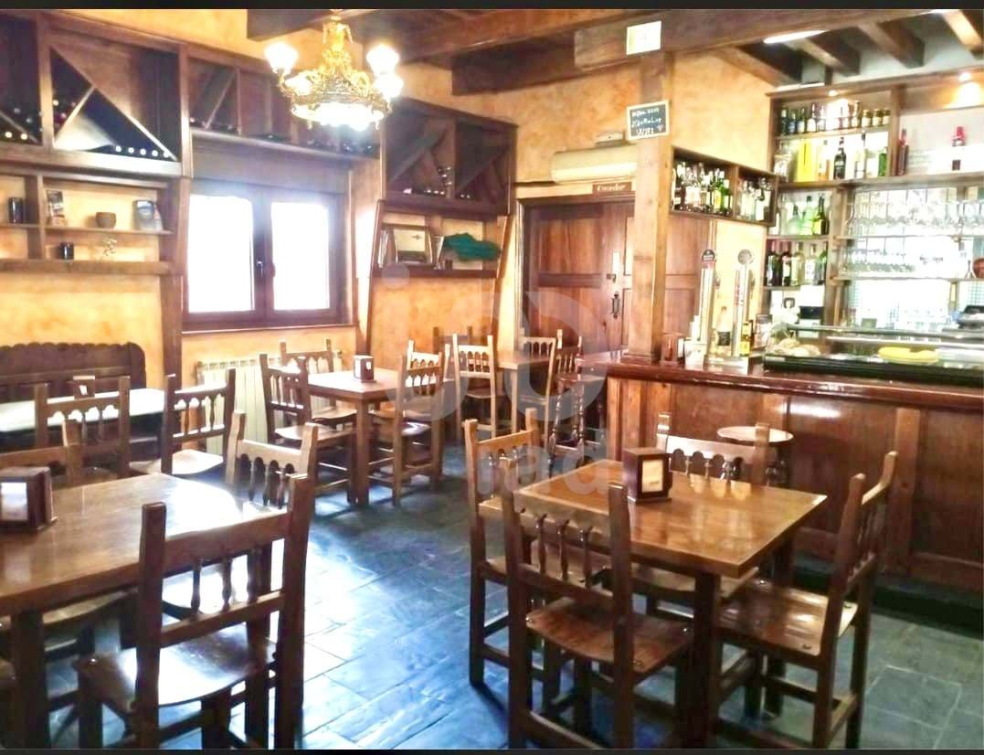 Premises for sale in Valverde de la Virgen