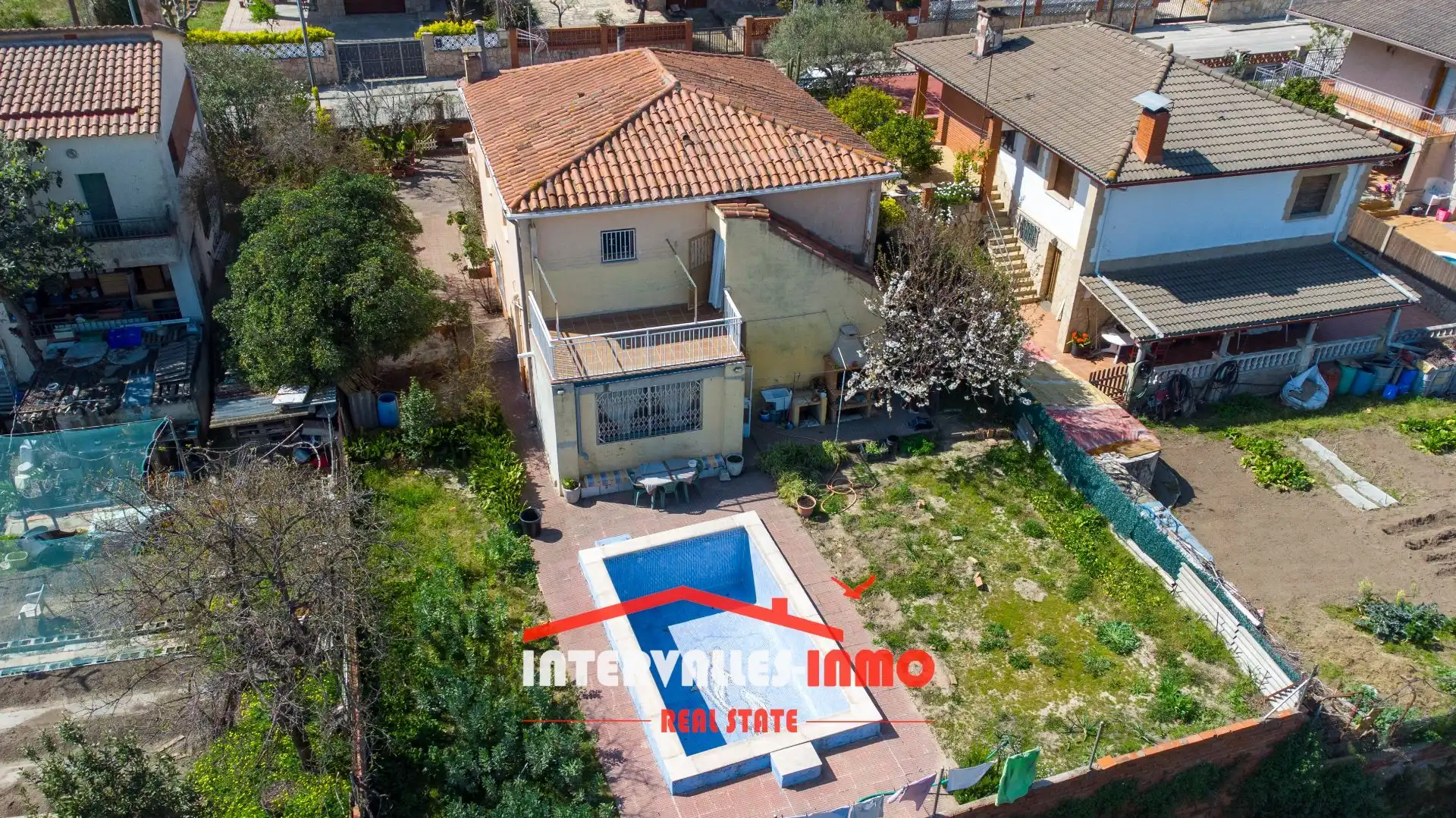Vista exterior de Casa o xalet en venda en Lliçà d'Amunt amb Calefacció, Jardí privat i Traster