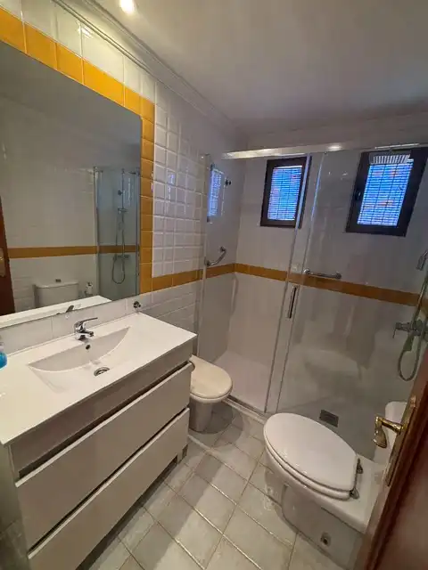 Apartament de lloguer a Calle Torre de Peralada, 4, Castaño - Mirasierra