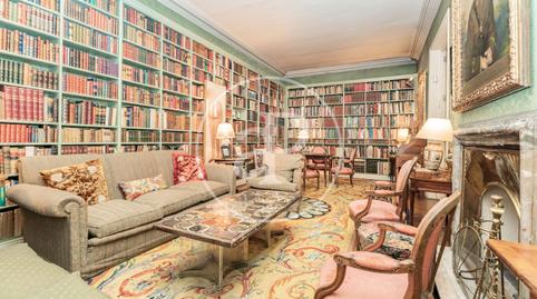 Photo 3 of Flat to rent in Calle de Caracas, Almagro, Madrid