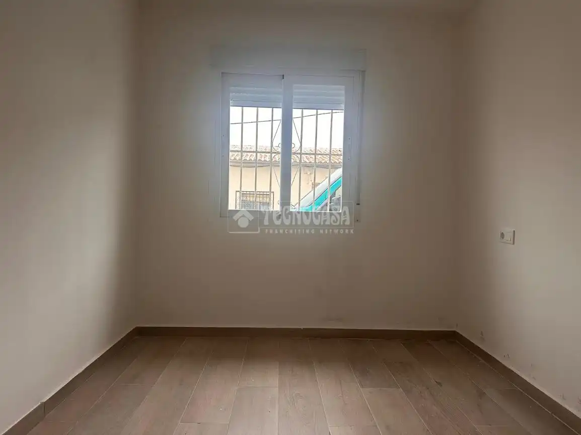 Habitación de Casa adosada en venta en Atarfe