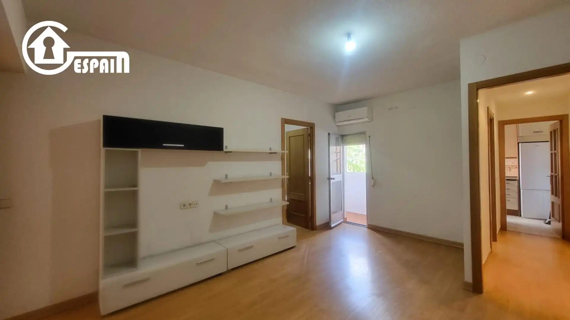 Piso en venta en  Madrid Capital con Aire acondicionado, Terraza y Amueblado