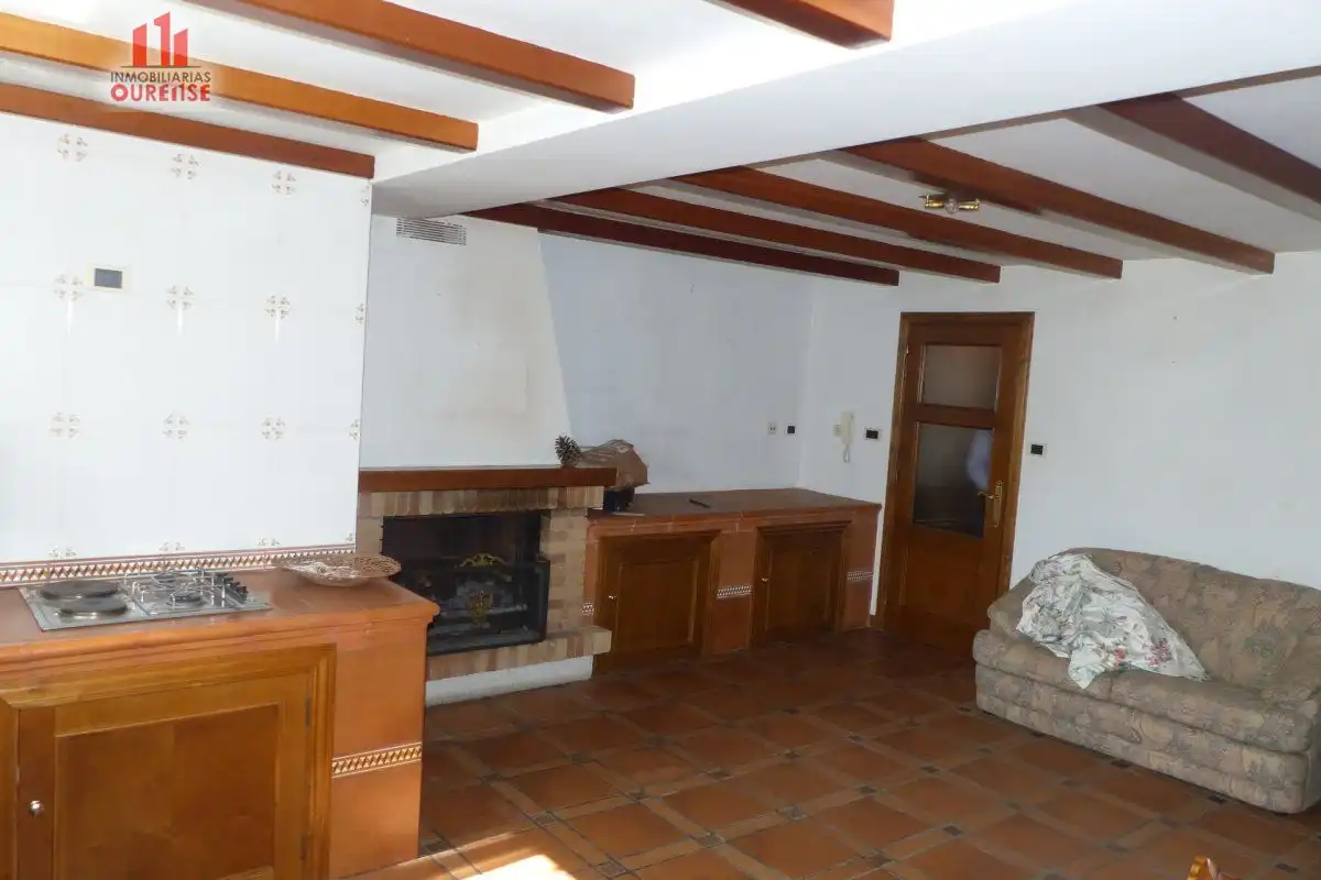 Houses for sale in Ourense Capital   with Heating, Terrace and Storage room