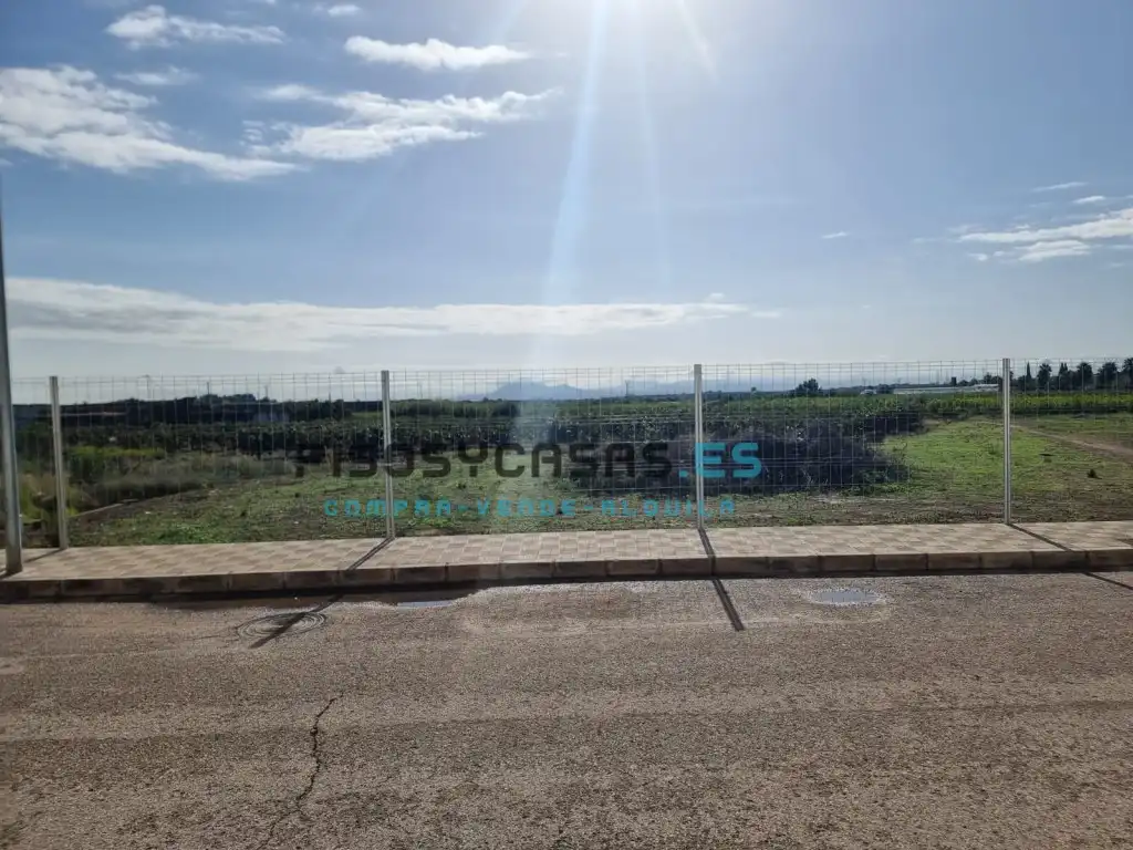 Terreny residencial en venda a Calle Cantereria 8