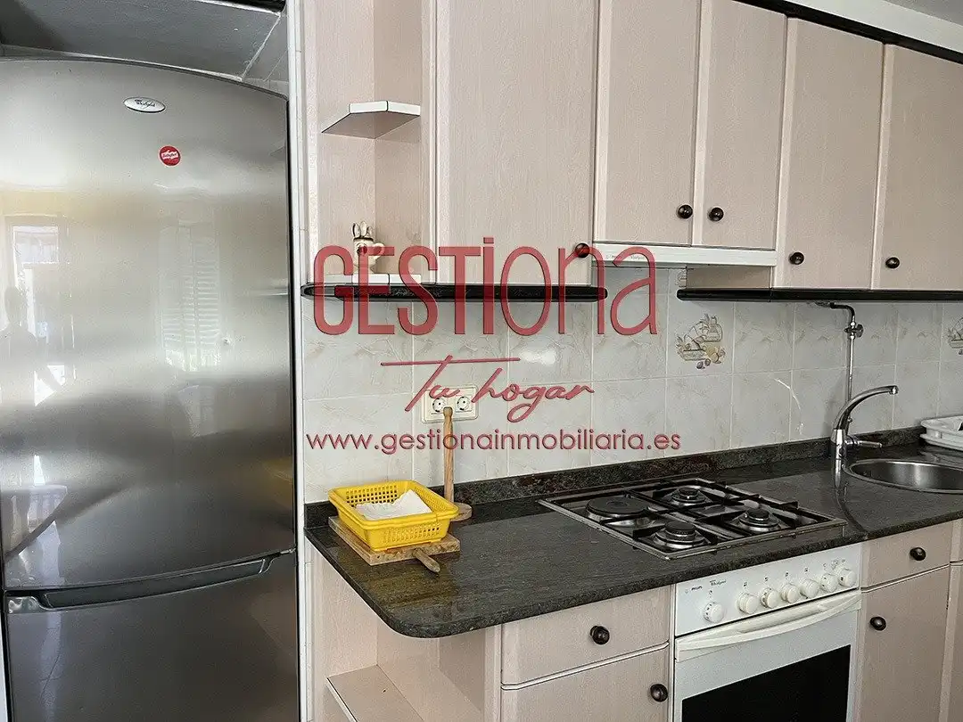 Cocina de Casa o chalet en venta en Noja con Jardín privado, Terraza y Amueblado